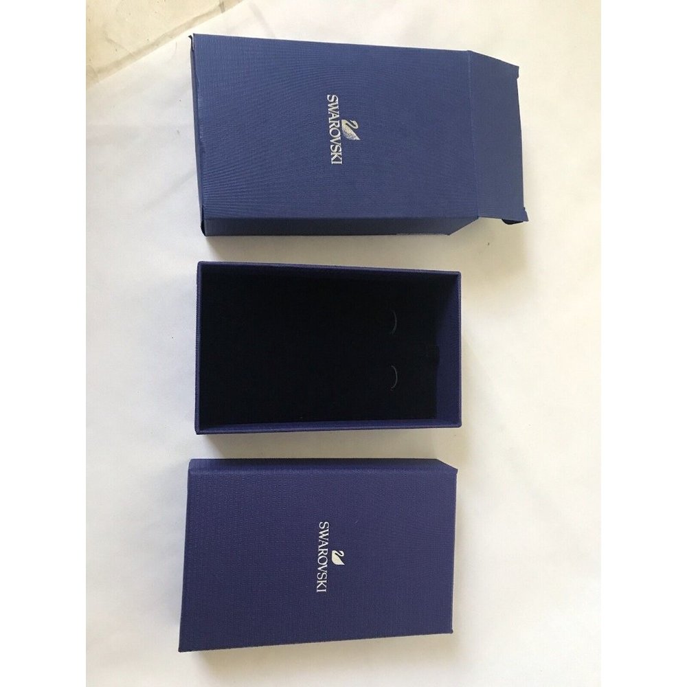NWT Swarovski Empty Jewelry Hard Case Blue  5.3" x 3.5" x 1.5" - Picture 3 of 11